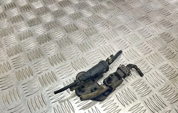 Mercedes-Benz B W245 Valve vacuum 0025401497