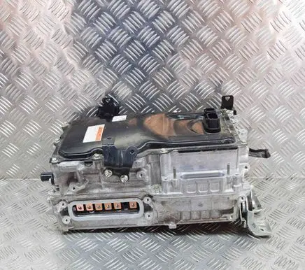 Toyota RAV 4 (XA50) Voltage converter inverter G92A042060 2321001901