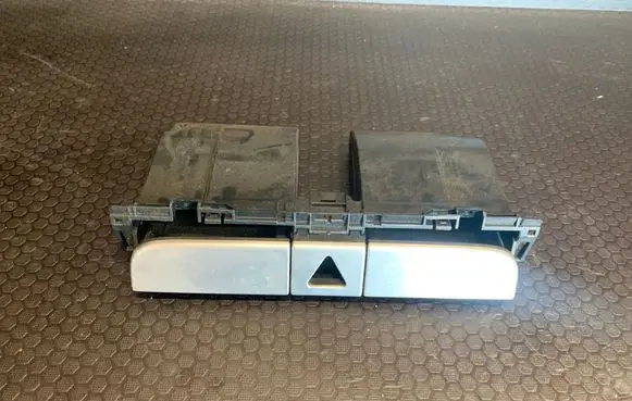 Volkswagen PASSAT CC Dashboard storage box/compartment 3C0858407