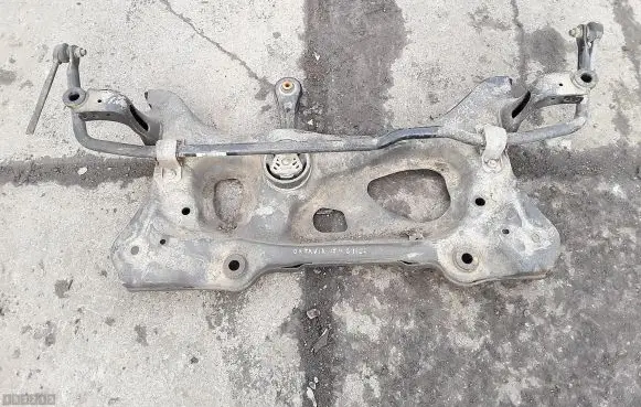 Skoda Octavia Mk3 (5E) Front subframe