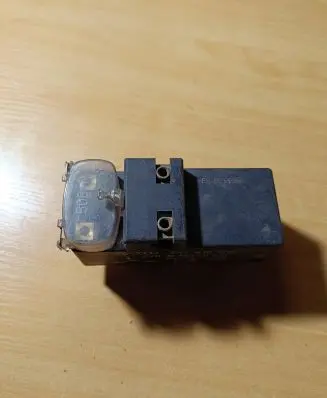 Volkswagen Golf IV Coolant fan relay 357919506C 898721000