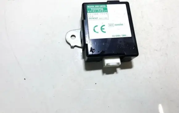 Toyota Avensis Verso Door control unit/module 8974144060 89741-44060