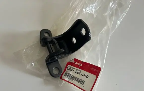 Honda CR-V Rear door lower hinge 67960SWWE01ZZ