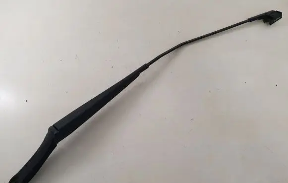 Volkswagen Touran I Windshield/front glass wiper blade 2K1955410