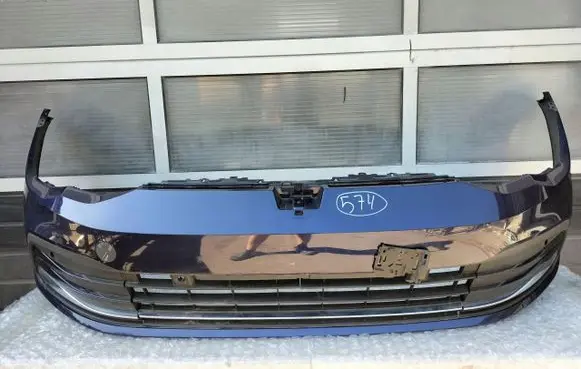 Volkswagen Golf VIII Front bumper