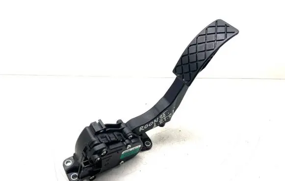 Skoda Fabia Mk1 (6Y) Accelerator throttle pedal 6Q1721503M 6PV00849641