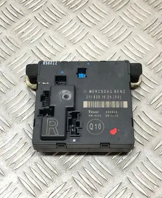 Mercedes-Benz E W211 Door control unit/module 2118201626 356806