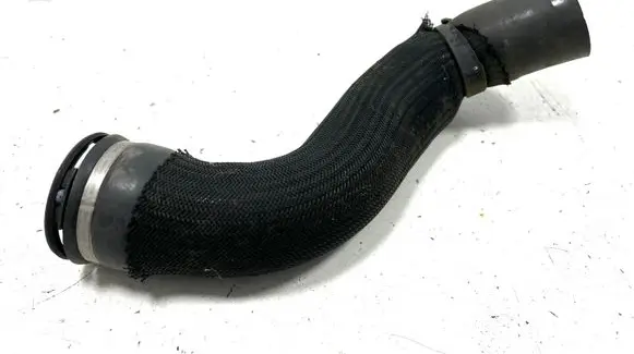 Toyota Avensis T270 Intercooler hose/pipe