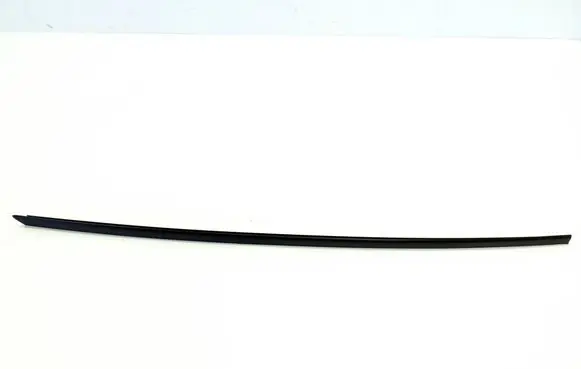 Skoda Octavia Mk4 Windshield trim 5E3854327