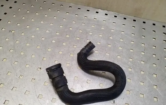 Volvo XC60 Engine coolant pipe/hose
