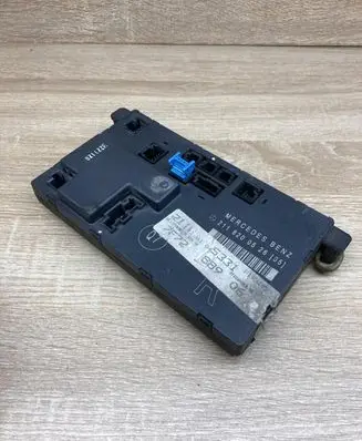 Mercedes-Benz E W211 Door control unit/module 2118200626