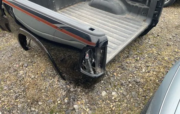 Dodge RAM Pickup box 