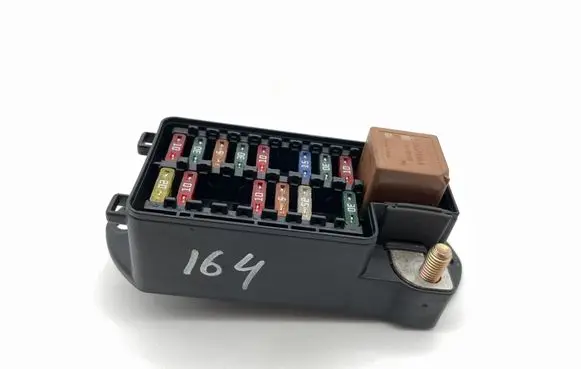 Jaguar XK8 - XKR Fuse module LJG2800CB