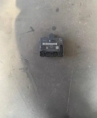 Audi A8 S8 D5 Door control unit/module 4M1959953J