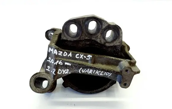 Engine mount bracket