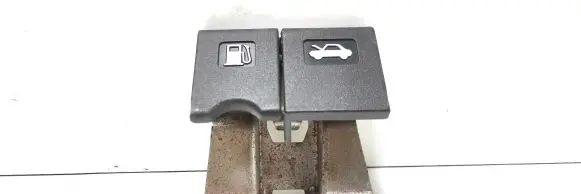 Nissan Micra Engine bonnet (hood) release handle 2791577