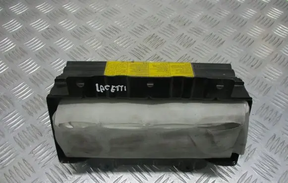 Chevrolet Lacetti Steering wheel airbag