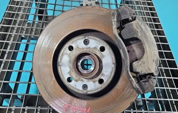 Peugeot 2008 II Front wheel hub spindle knuckle IMPRK1542421