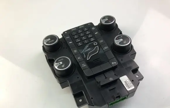 Volvo V40 Climate control unit 31398642