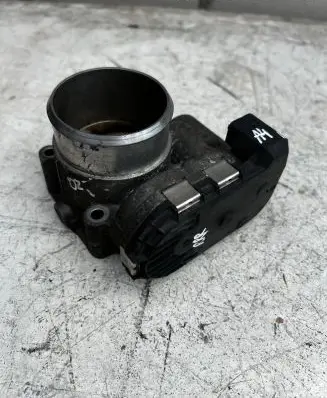 Audi A4 S4 B6 8E 8H Throttle valve 06B133062M 0280750009
