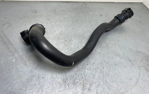 Opel Grandland X Engine coolant pipe/hose 9673473780