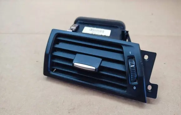 BMW X4 F26 Dashboard side air vent grill/cover trim 9184143