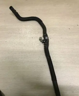 Jaguar XJ X351 Engine coolant pipe/hose CK1320660
