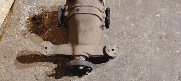 Lexus SC 300 - 400 Rear differential W10528017
