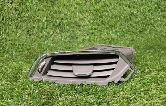 Chevrolet Cruze II Dashboard side air vent grill/cover trim 13435705 812043198
