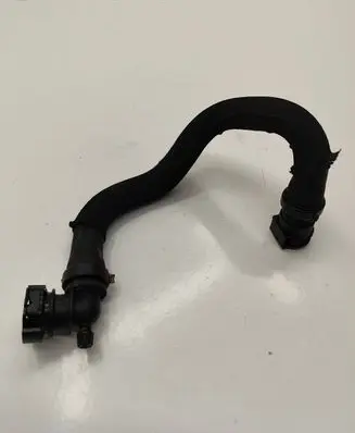 Peugeot 308 Engine coolant pipe/hose 9803981780