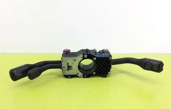 Audi A4 S4 B5 8D Indicator stalk 4D0953513