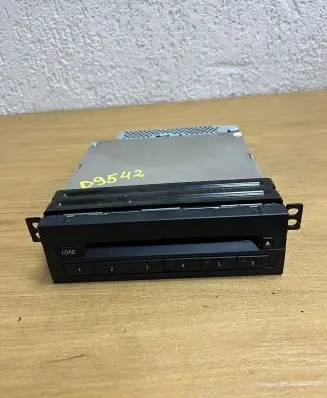 BMW X5 E70 CD/DVD changer 021145 D9542