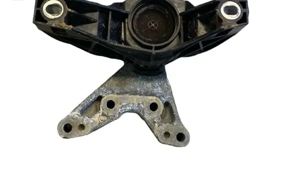 Peugeot 308 Engine mount bracket EB2PT 008956 091622