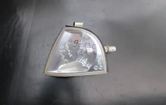 Skoda Octavia Mk1 (1U) Front indicator light 1UO953049B YU3X13369AA YU3X13K385AA