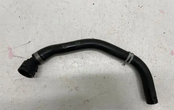 Mercedes-Benz C W205 Engine coolant pipe/hose A2055019301