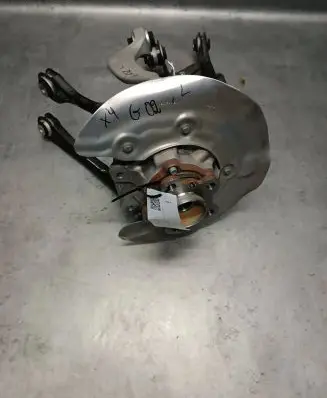 BMW X4 G02 Stub axle 6879751