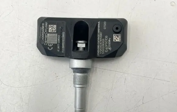 Mercedes-Benz E W211 Tire pressure sensor A0045429818 A0025406917