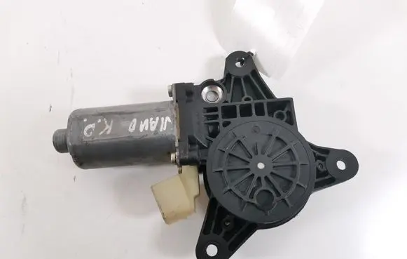Mercedes-Benz Vito Viano W639 Front door window regulator motor A0068204642