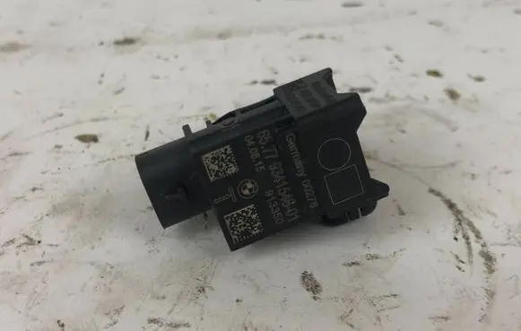 BMW 7 G11 G12 Airbag deployment crash/impact sensor 9341546