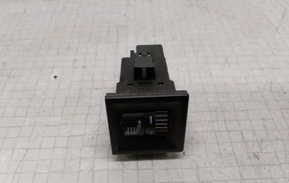 Volkswagen Transporter - Caravelle T5 Seat heating switch 7E0963563