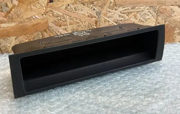BMW 3 E46 Glove box 51168196115 8196115