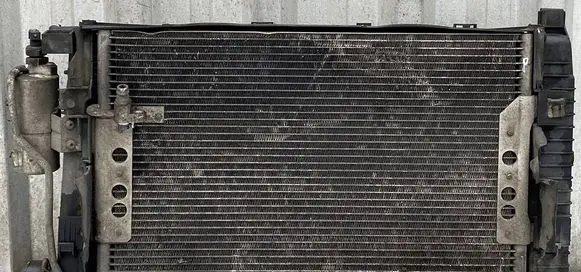 Mercedes-Benz Vaneo W414 Radiator set A1685001602
