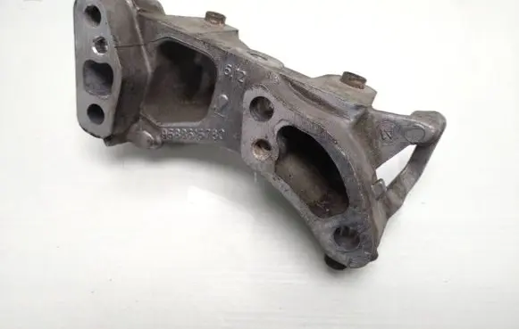 Peugeot Expert Engine mounting bracket 9688615780