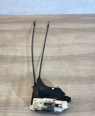 Subaru Outback Front door lock