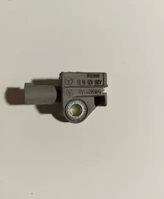 Chrysler Voyager Airbag deployment crash/impact sensor A2048201985 5WK43584 04896011AB