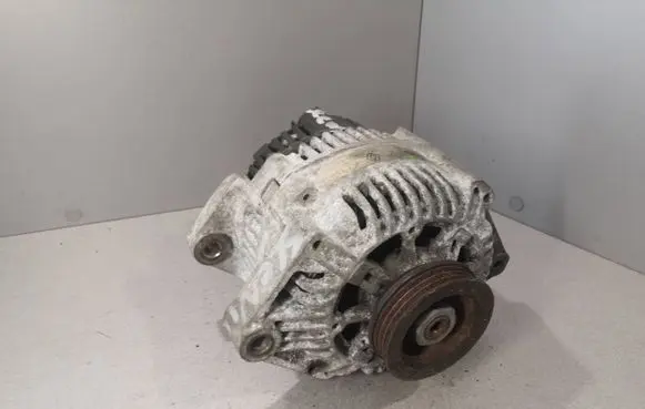 Renault Megane I Generator/alternator 7700862865