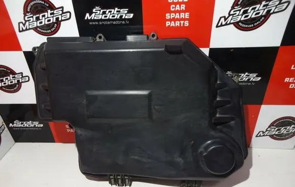 Audi A6 S6 C6 4F Fuse box cover 4F1907613