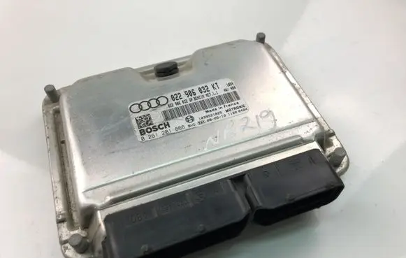 Audi TT TTS Mk2 Engine control unit/module 022906032KT