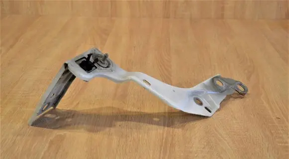 Renault Laguna III Headlight/headlamp mounting bracket 625610006R