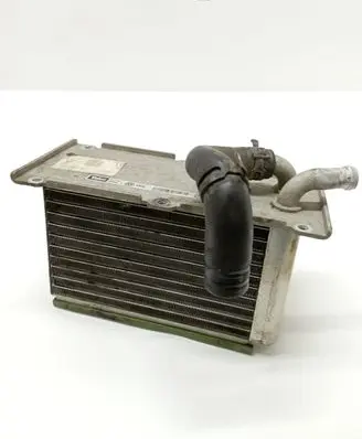 Volkswagen Jetta V Intercooler radiator 03C145749B